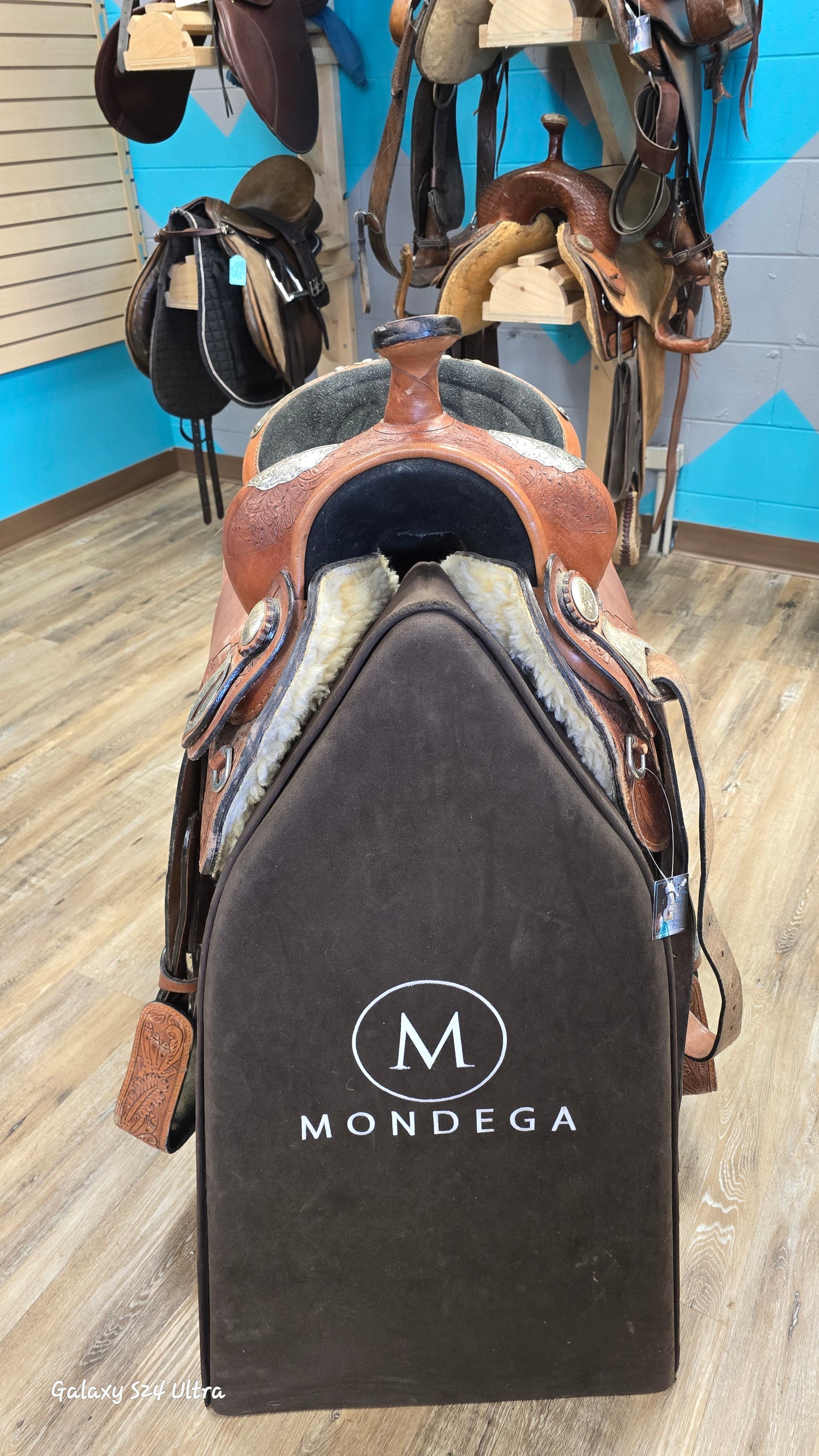 Western Show Saddle